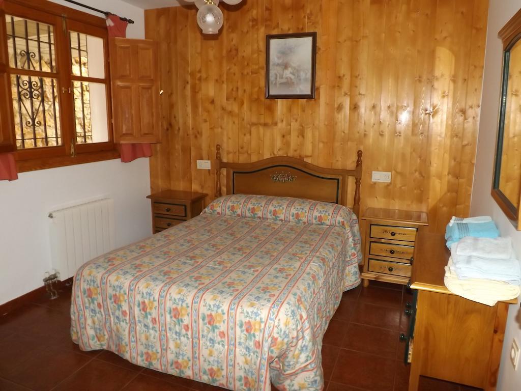 Alojamiento Rural Mirador Del Avellano Alpujarra De La Sierra Chambre photo